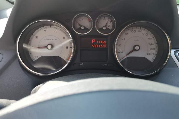 Used Peugeot 308 2012 1.6L Automatic YouShang Model Odometer Close Up