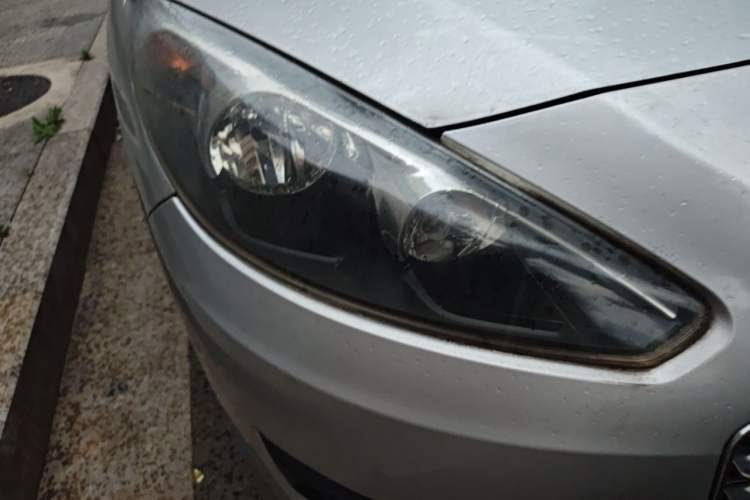 Used Peugeot 308 2012 1.6L Automatic YouShang Model Right Front Headlight