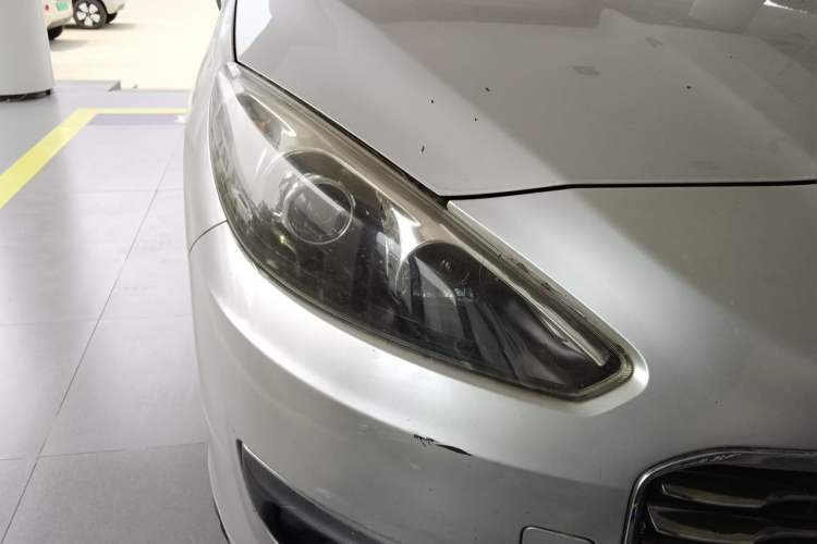 Used Peugeot 308 2012 1.6L Automatic YouShang Model Right Front Headlight