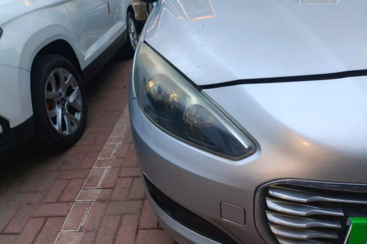 Used Peugeot 308 2012 1.6L Manual Fashion Edition Right Front Headlight
