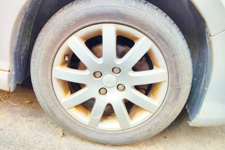 Used Peugeot 308 2012 1.6L Automatic YouShang Model Right Front Wheel Hub