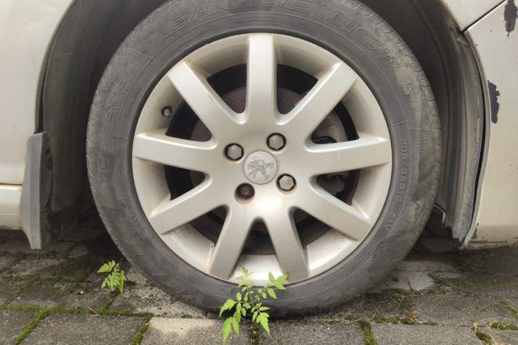 Used Peugeot 308 2012 1.6L Automatic YouShang Model Right Front Wheel Hub