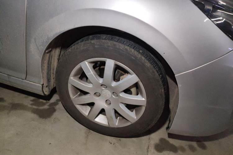 Used Peugeot 308 2012 1.6L Automatic YouShang Model Right Front Wheel Hub