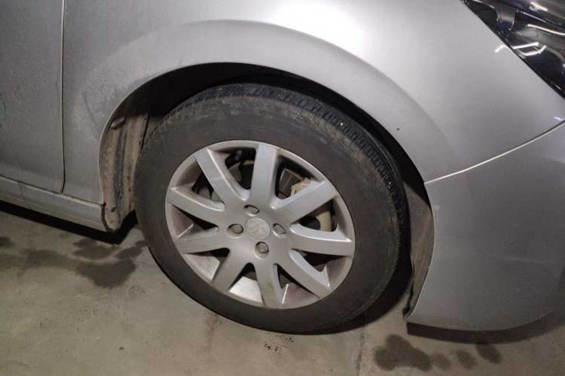 Used Peugeot 308 2012 1.6L Automatic YouShang Model Right Front Wheel Hub