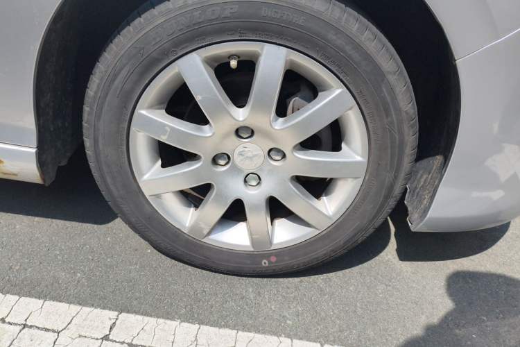 Used Peugeot 308 2012 1.6L Manual YouShang Edition Right Front Wheel Hub