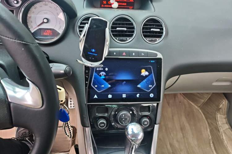 Used Peugeot 308 2012 1.6T CC Fashion Edition Audio And AC Panel