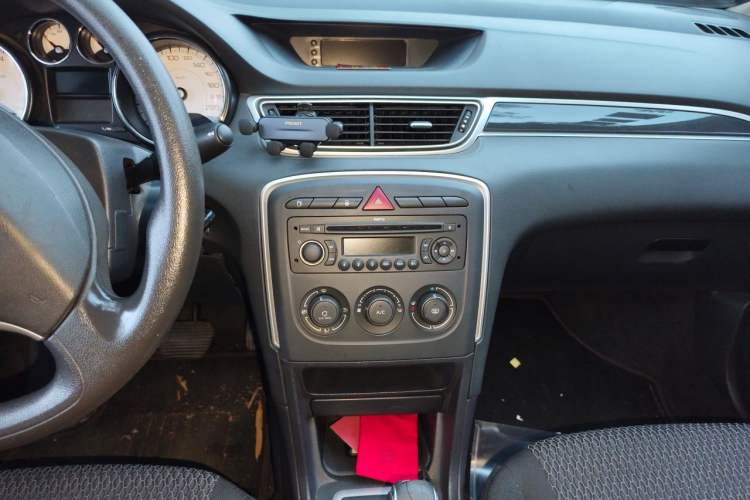 Used Peugeot 308 2012 1.6L Automatic YouShang Model Audio And AC Panel