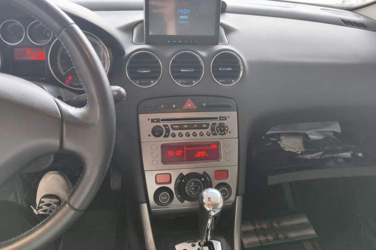 Used Peugeot 308 2012 1.6T SW Fashion Edition Audio And AC Panel