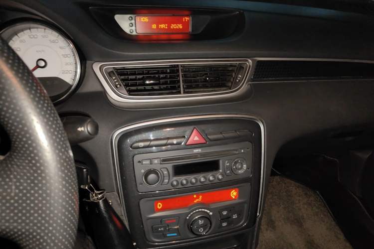 Used Peugeot 308 2012 1.6L Manual Fashion Edition Audio And AC Panel
