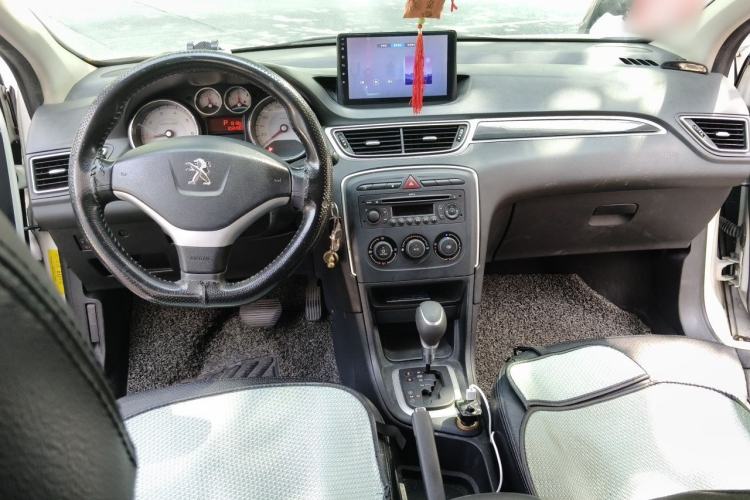 Used Peugeot 308 2012 1.6L Automatic YouShang Model Center Console