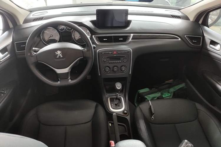 Used Peugeot 308 2012 1.6L Automatic YouShang Model Center Console