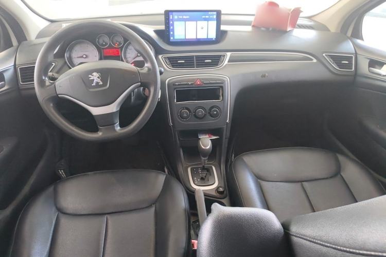 Used Peugeot 308 2012 1.6L Automatic YouShang Model Center Console