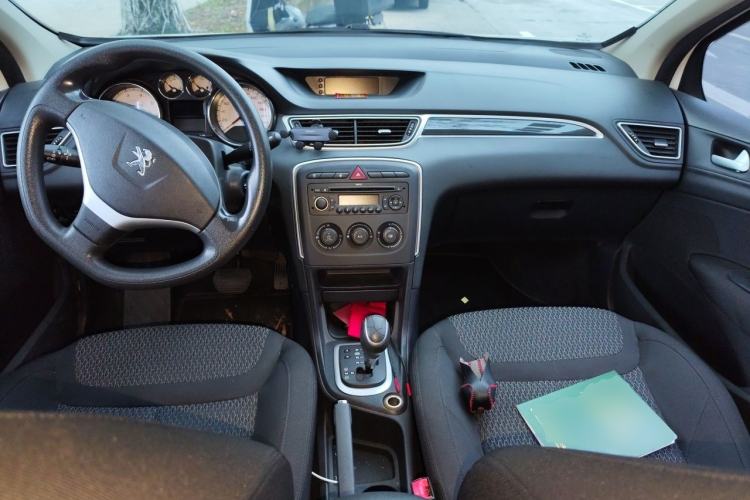 Used Peugeot 308 2012 1.6L Automatic YouShang Model Center Console