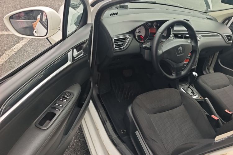 Used Peugeot 308 2012 1.6L Automatic Fashion Edition Driver Seat