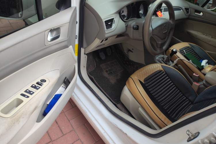 Used Peugeot 308 2012 1.6L Manual YouShang Edition Driver Seat