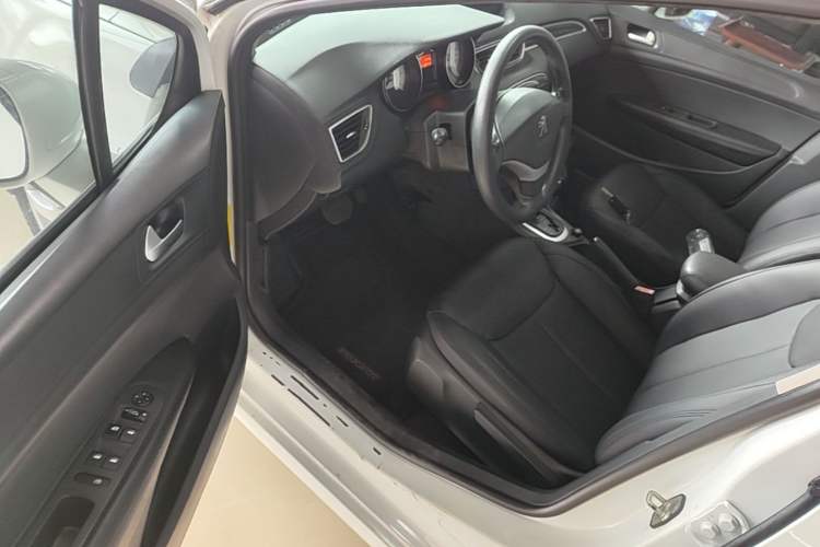 Used Peugeot 308 2012 1.6L Automatic YouShang Model Driver Seat