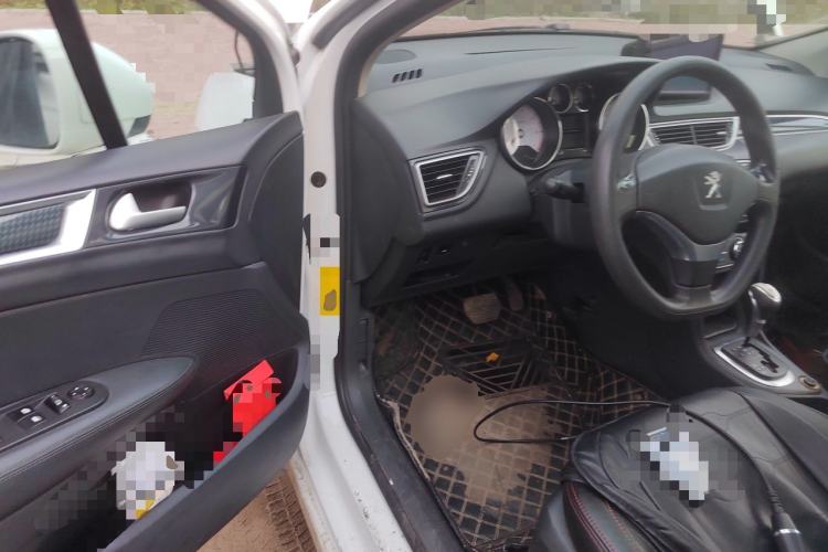 Used Peugeot 308 2012 1.6L Automatic YouShang Model Driver Seat