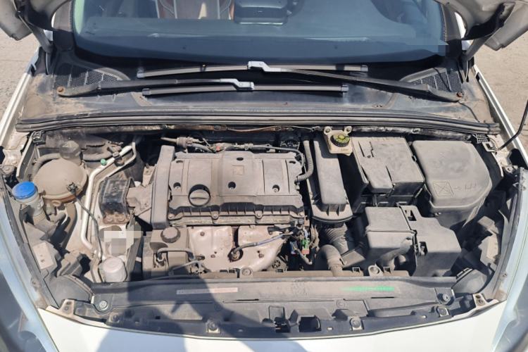 Used Peugeot 308 2012 1.6L Automatic YouShang Model Engine Bay