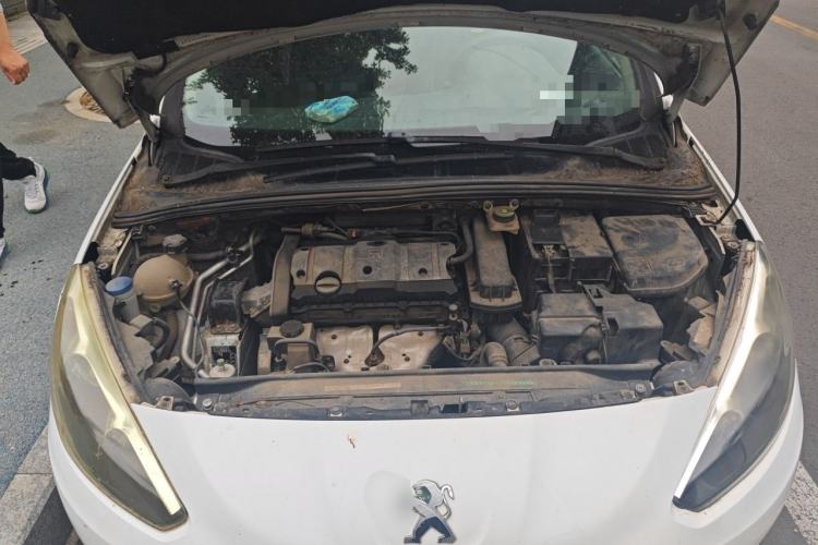 Used Peugeot 308 2012 1.6L Manual YouShang Edition Engine Bay