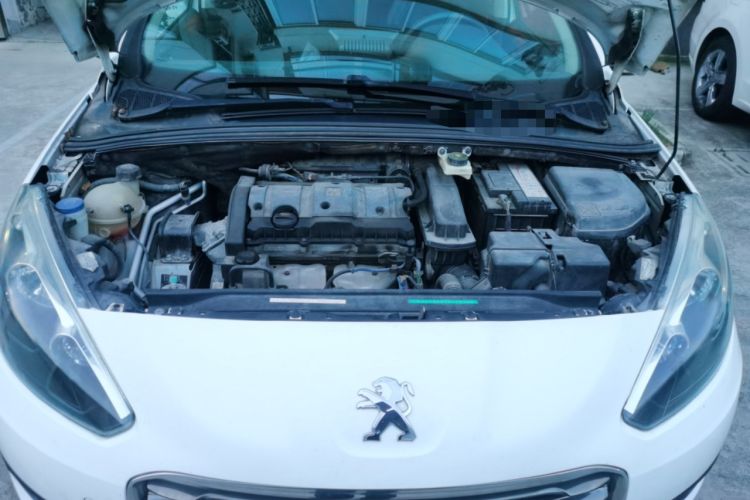 Used Peugeot 308 2012 1.6L Automatic YouShang Model Engine Bay