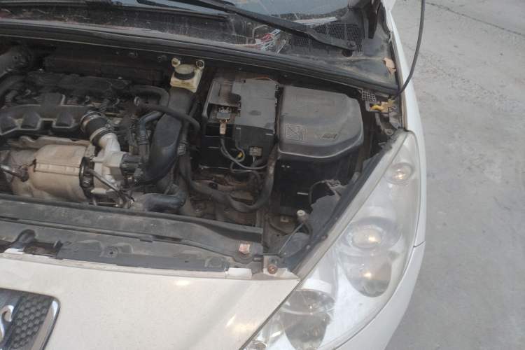 Used Peugeot 308 2012 1.6T CC Fashion Edition Engine Bay Left