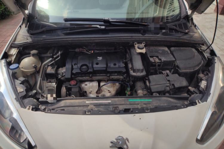 Used Peugeot 308 2012 1.6L Manual YouShang Edition Engine Bay