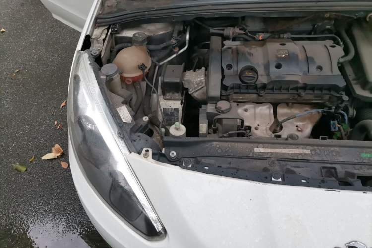 Used Peugeot 308 2012 1.6L Manual Fashion Edition Engine Bay Right