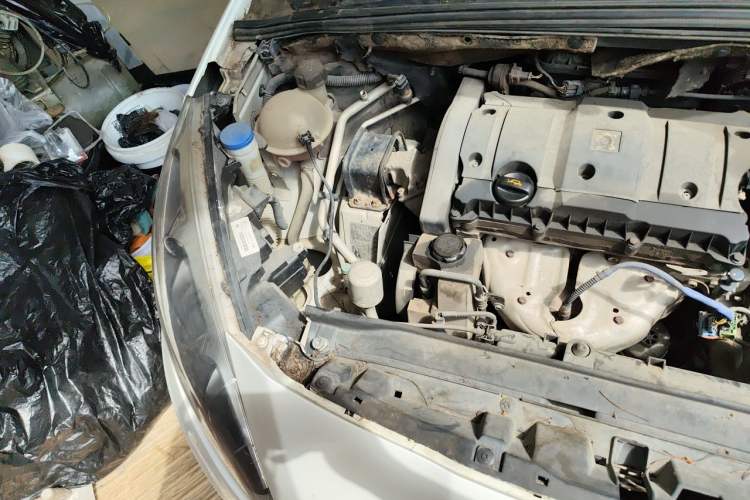 Used Peugeot 308 2012 1.6L Automatic YouShang Model Engine Bay Right