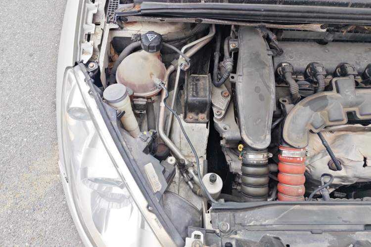 Used Peugeot 308 2012 1.6T CC Fashion Edition Engine Bay Right
