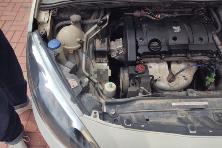 Used Peugeot 308 2012 1.6L Manual YouShang Edition Engine Bay Right