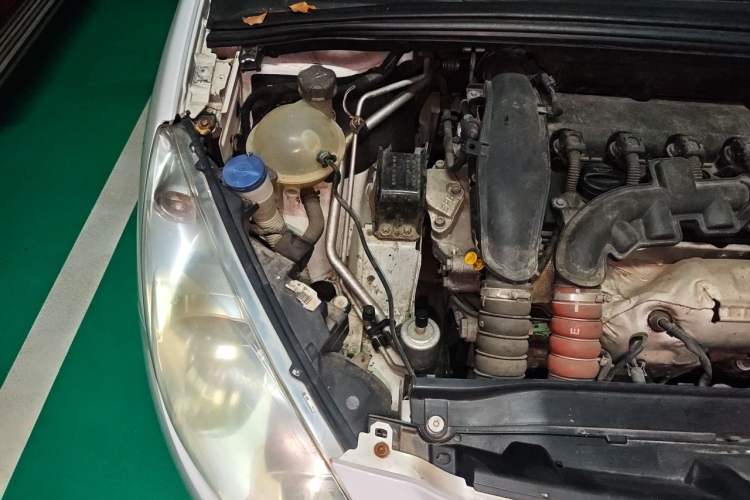 Used Peugeot 308 2012 1.6T CC Fashion Edition Engine Bay Right