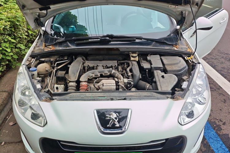 Used Peugeot 308 2012 1.6T CC Fashion Edition Engine Bay