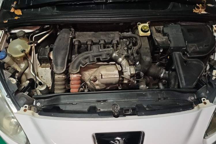 Used Peugeot 308 2012 1.6T CC Fashion Edition Engine Bay