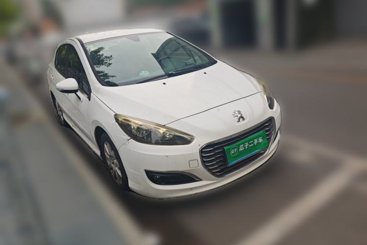 Used Peugeot 308 2012 1.6L Manual YouShang Edition Front Right 45 Deg