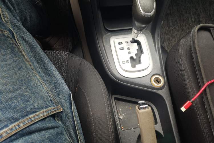 Used Peugeot 308 2012 1.6L Automatic Fashion Edition Gear Lever