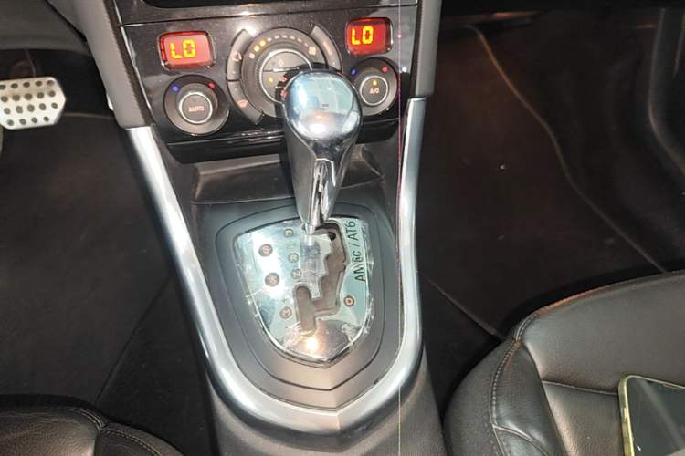 Used Peugeot 308 2012 1.6T CC Luxury Model Gear Lever