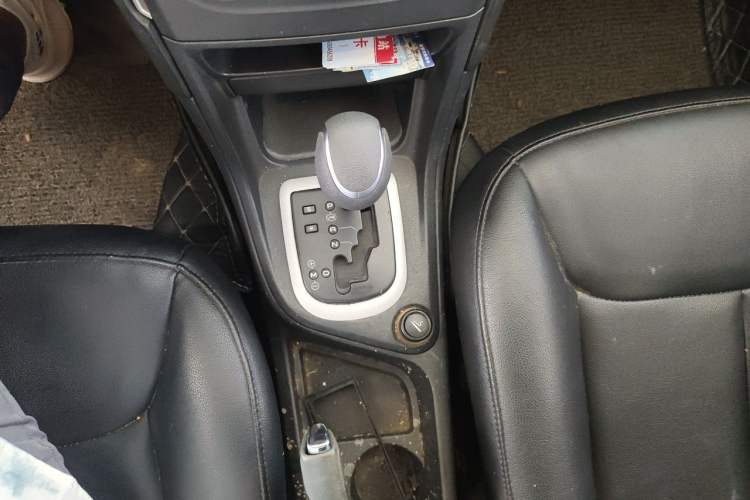 Used Peugeot 308 2012 1.6L Automatic YouShang Model Gear Lever