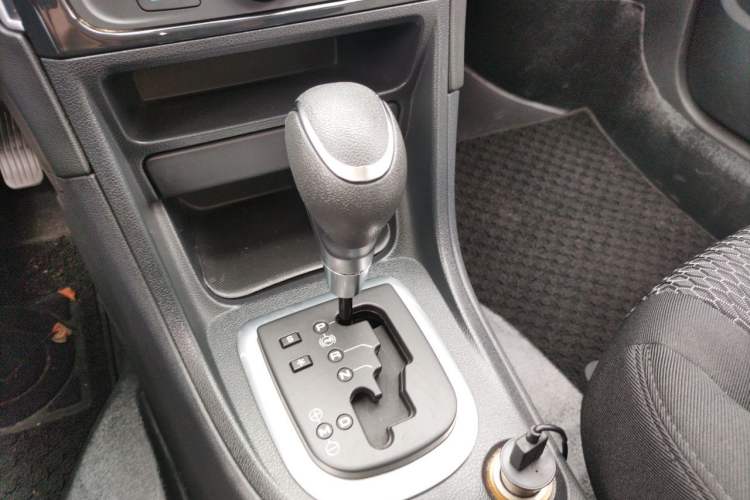 Used Peugeot 308 2012 1.6L Automatic Fashion Edition Gear Lever