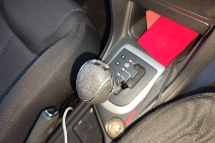 Used Peugeot 308 2012 1.6L Automatic YouShang Model Gear Lever