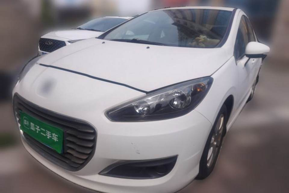 Peugeot 308 2012