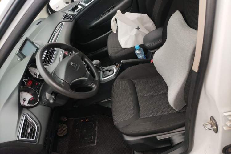 Used Peugeot 308 2012 1.6L Automatic Fashion Edition Left Front Seat