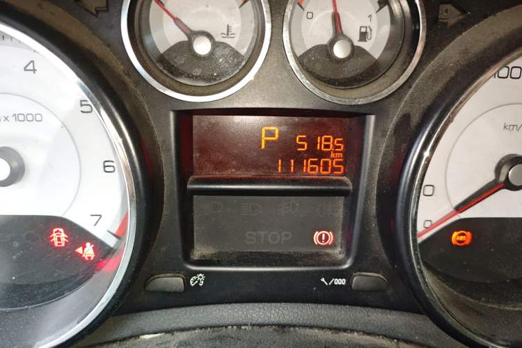 Used Peugeot 308 2012 2.0L Automatic Fashion Edition Odometer Close Up