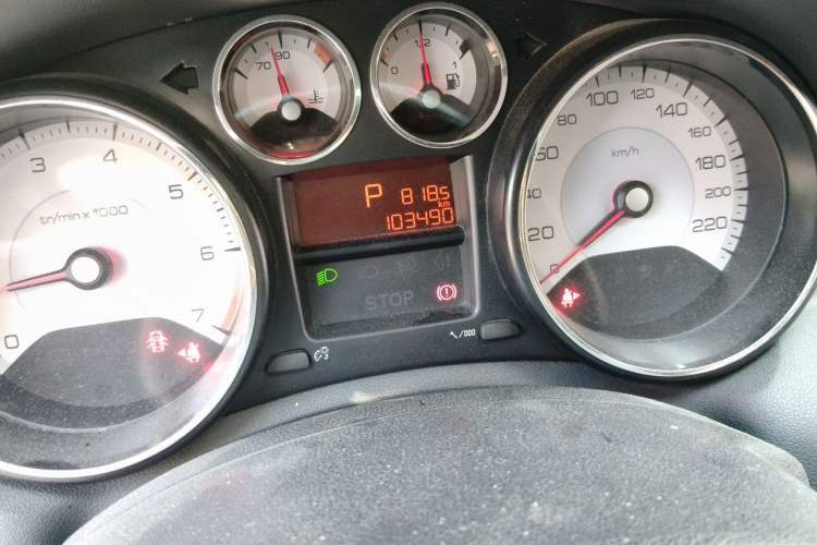 Used Peugeot 308 2012 1.6L Automatic YouShang Model Odometer Close Up