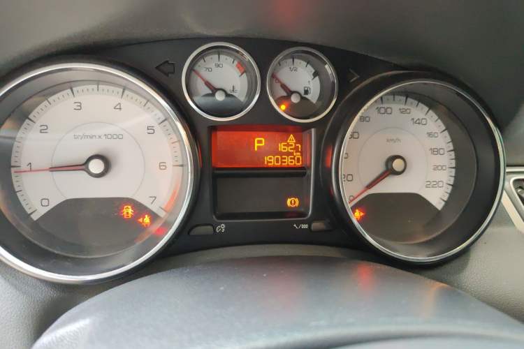 Used Peugeot 308 2012 1.6L Automatic YouShang Model Odometer Close Up