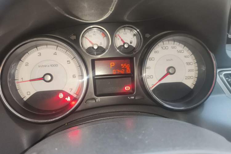 Used Peugeot 308 2012 1.6L Automatic Fashion Edition Odometer Close Up