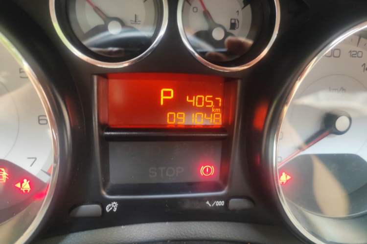 Used Peugeot 308 2012 1.6L Automatic YouShang Model Odometer Close Up