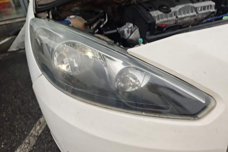 Used Peugeot 308 2012 1.6L Automatic Fashion Edition Right Front Headlight