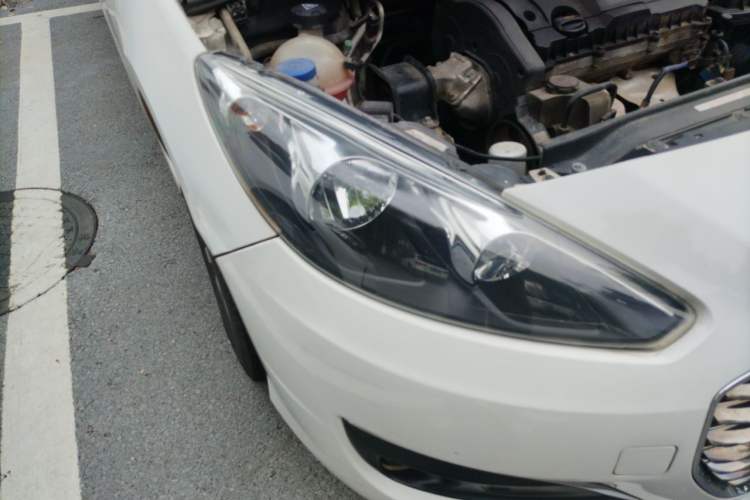 Used Peugeot 308 2012 1.6L Automatic Fashion Edition Right Front Headlight