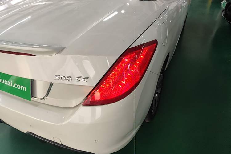Used Peugeot 308 2012 1.6T CC Luxury Model Right Rear Taillight