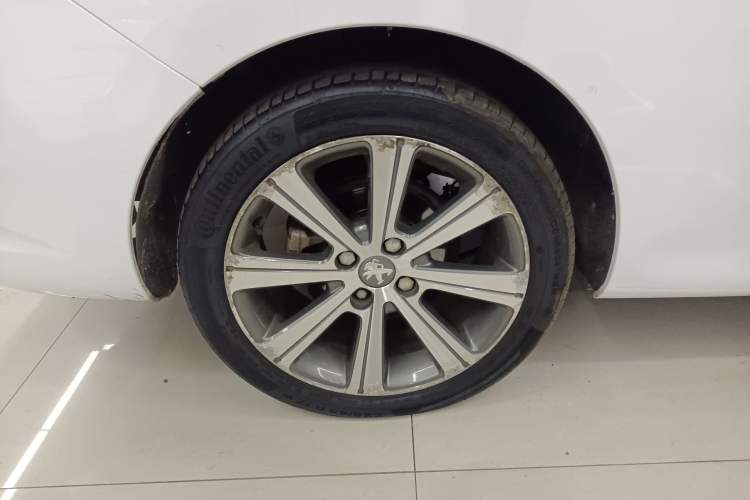 Used Peugeot 308 2012 1.6T CC Fashion Edition Right Rear Wheel Hub